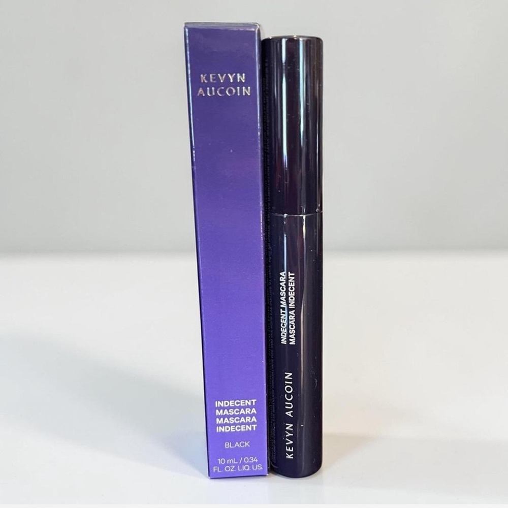 Kevyn Aucoin Mascara in Black with Purple Box